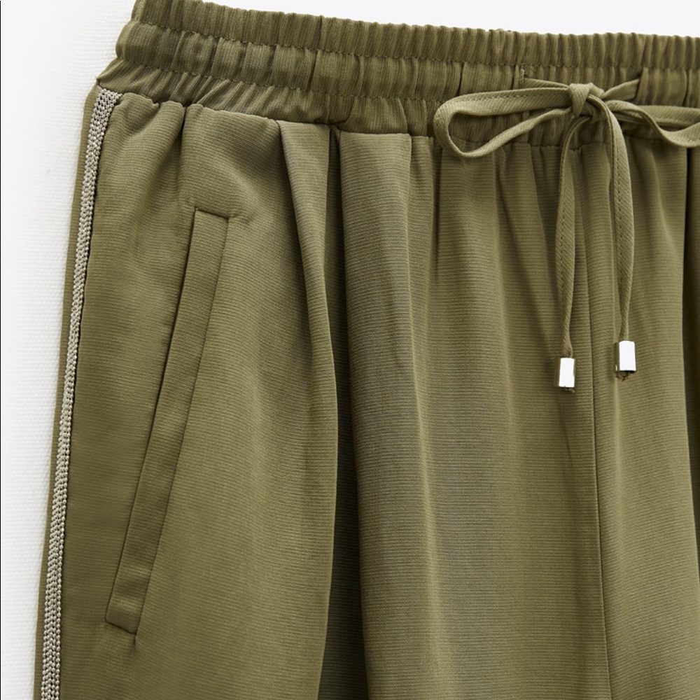 NWT 2 zara pants